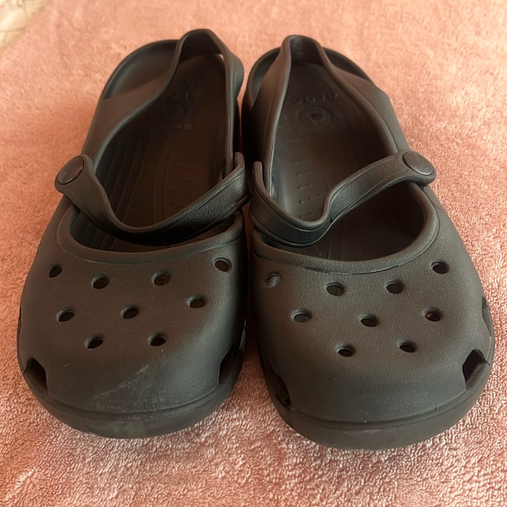 CROCS Black Classic Maryjane size 9